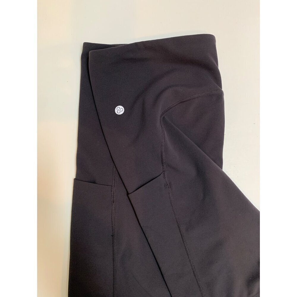 Women’s Zella Black Biker Shorts Size L with Side Pockets - Picture 5 of 5